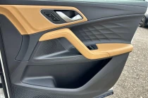 Vehicle Thumbnail 28