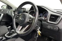 Vehicle Thumbnail 6