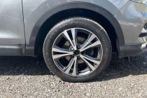 Vehicle Thumbnail 14
