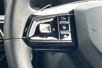 Vehicle Thumbnail 16