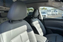 Vehicle Thumbnail 9