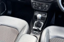 Vehicle Thumbnail 10