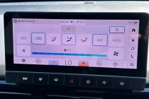 Vehicle Thumbnail 12
