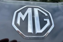 Vehicle Thumbnail 25