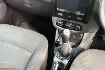 Vehicle Thumbnail 17