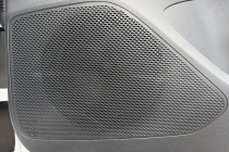 Vehicle Thumbnail 32