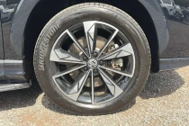 Vehicle Thumbnail 5