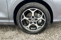 Vehicle Thumbnail 5