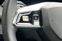 Vehicle Thumbnail 16