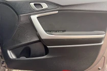 Vehicle Thumbnail 28