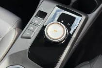 Vehicle Thumbnail 30