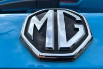 Vehicle Thumbnail 25