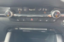 Vehicle Thumbnail 12