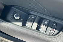Vehicle Thumbnail 18