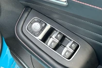 Vehicle Thumbnail 18