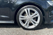 Vehicle Thumbnail 5