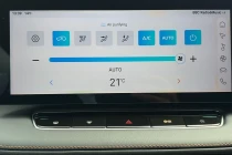 Vehicle Thumbnail 20