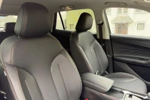 Vehicle Thumbnail 24
