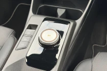 Vehicle Thumbnail 17