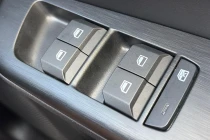 Vehicle Thumbnail 14