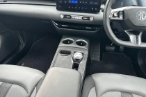 Vehicle Thumbnail 9