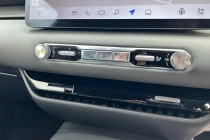 Vehicle Thumbnail 12