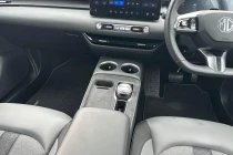 Vehicle Thumbnail 9