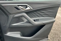 Vehicle Thumbnail 15