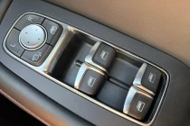 Vehicle Thumbnail 17