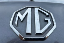Vehicle Thumbnail 25