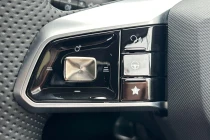 Vehicle Thumbnail 16