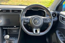 Vehicle Thumbnail 15