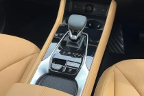 Vehicle Thumbnail 9