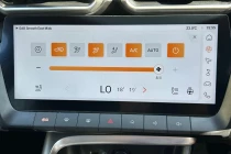 Vehicle Thumbnail 12