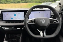 Vehicle Thumbnail 15