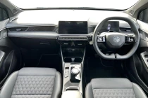 Vehicle Thumbnail 9