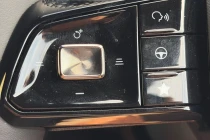 Vehicle Thumbnail 16