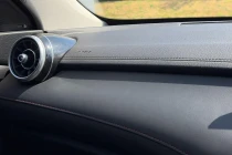 Vehicle Thumbnail 12
