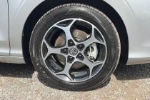 Vehicle Thumbnail 5