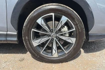 Vehicle Thumbnail 5