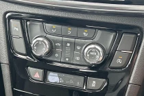 Vehicle Thumbnail 12