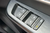 Vehicle Thumbnail 18