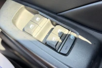 Vehicle Thumbnail 18