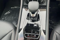 Vehicle Thumbnail 9