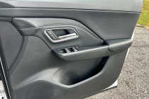 Vehicle Thumbnail 28