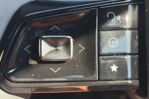 Vehicle Thumbnail 16