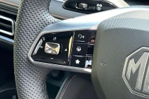 Vehicle Thumbnail 16