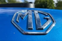 Vehicle Thumbnail 25