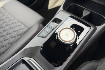 Vehicle Thumbnail 30