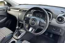 Vehicle Thumbnail 6